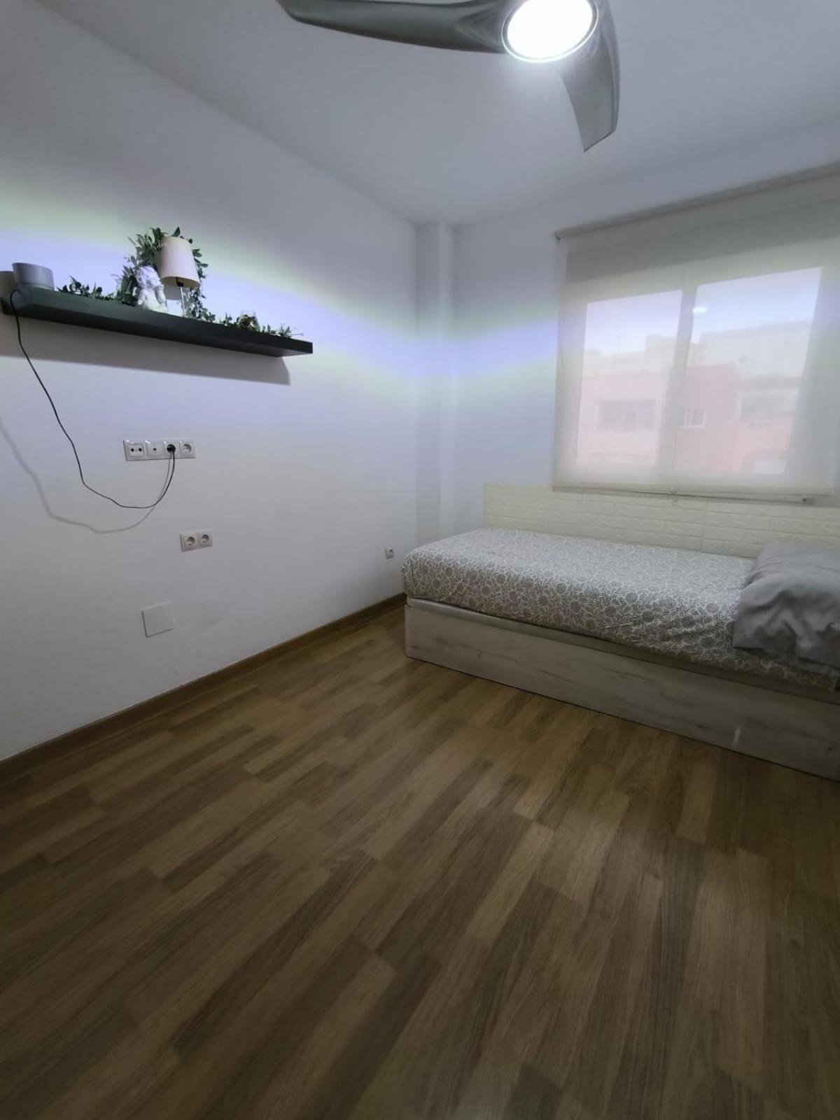 Apartamento Centro Historico Materno Infantil Hospital Civil Malaga Bagian luar foto